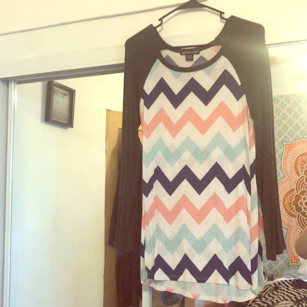 Long Sleeved Chevron T-Shirt